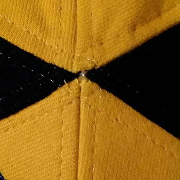 Nice Fitted Sports Cap - Picture 8 of 8